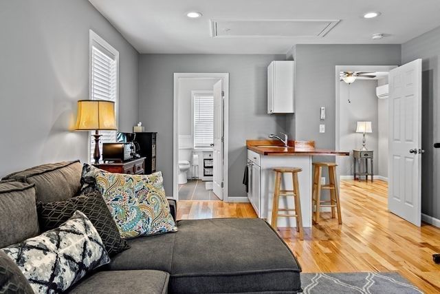 651 Nashua Rd, Dracut, MA 01826