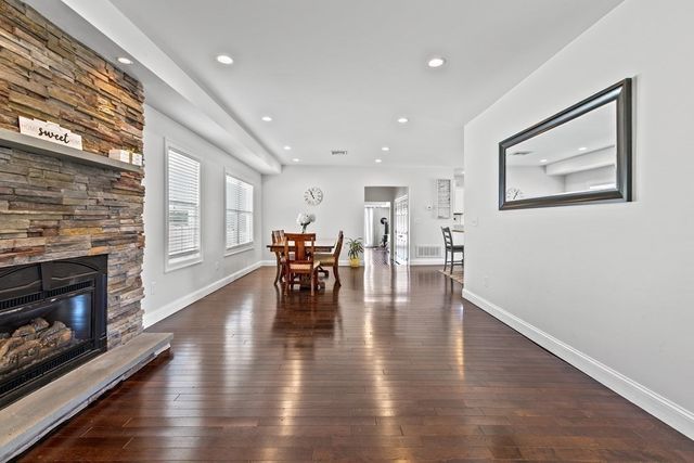 651 Nashua Rd, Dracut, MA 01826