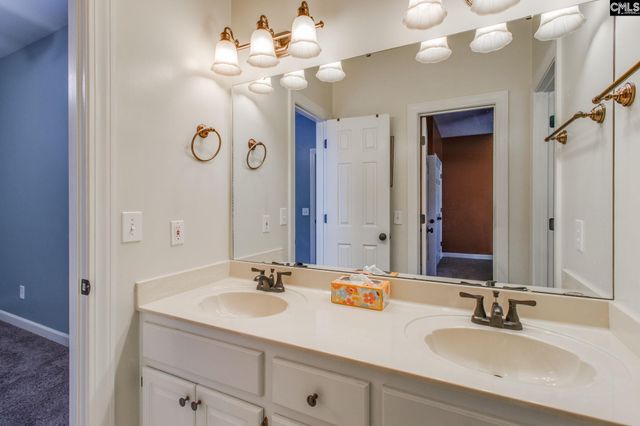 103 N Crescent Lake Way, Blythewood, SC 29016