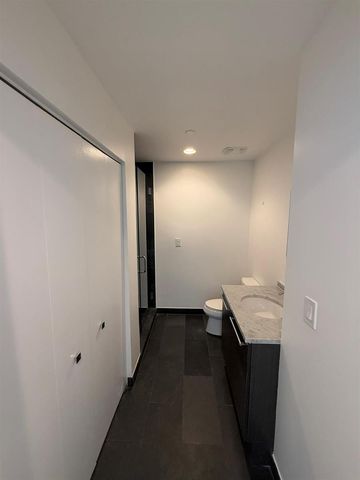 900 Biscayne Boulevard 2807, Miami, FL 33132