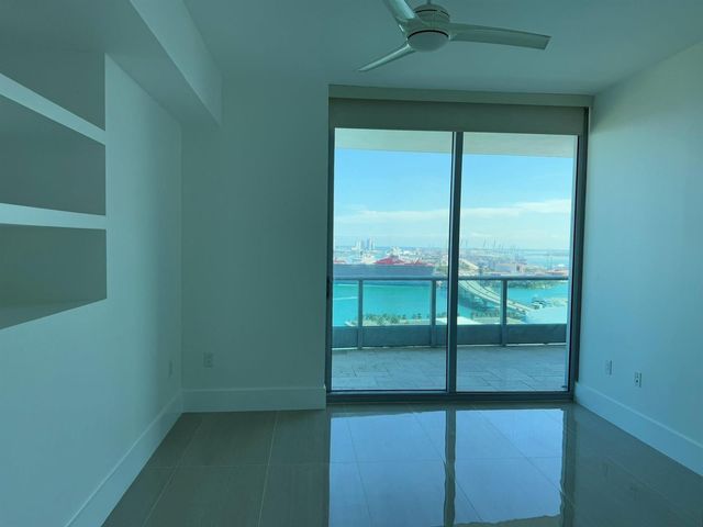 900 Biscayne Boulevard 2807, Miami, FL 33132