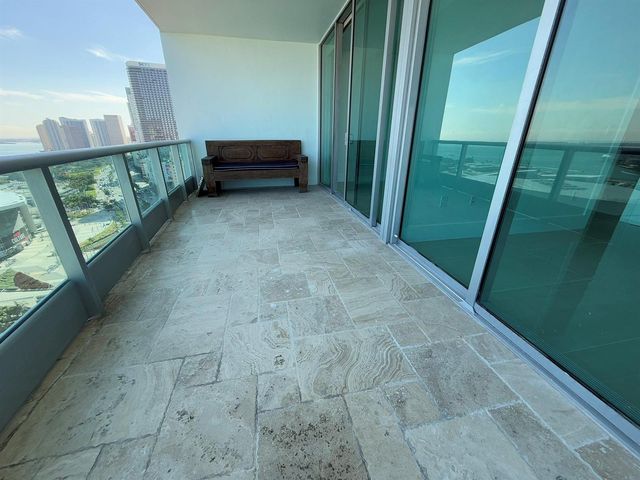 900 Biscayne Boulevard 2807, Miami, FL 33132