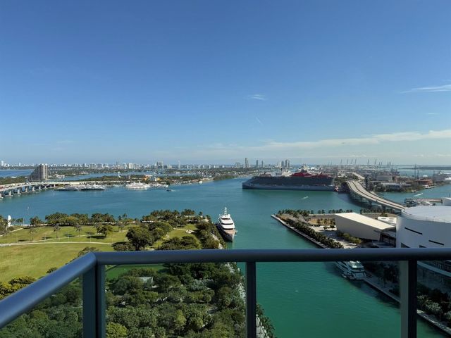 900 Biscayne Boulevard 2807, Miami, FL 33132