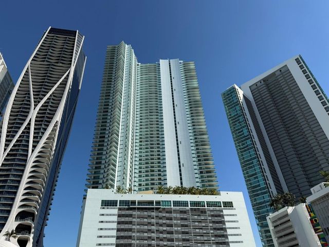 900 Biscayne Boulevard 2807, Miami, FL 33132