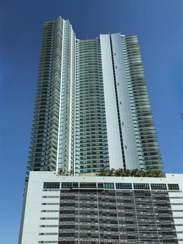 900 Biscayne Boulevard 2807, Miami, FL 33132