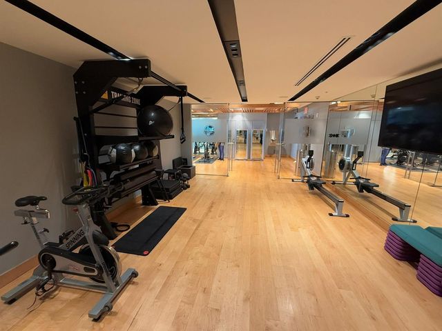 900 Biscayne Boulevard 2807, Miami, FL 33132