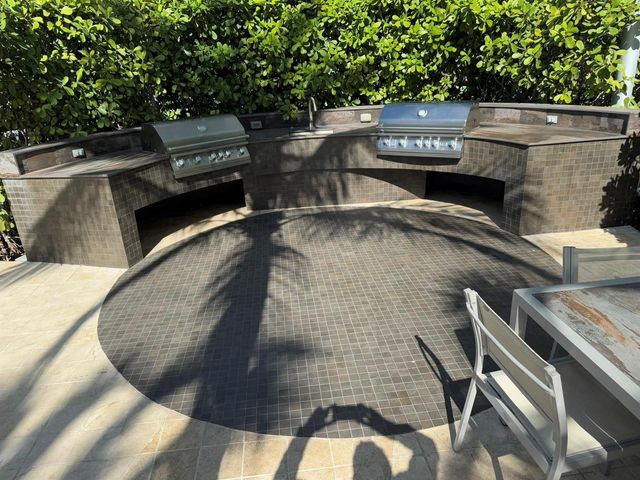 900 Biscayne Boulevard 2807, Miami, FL 33132