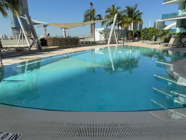 900 Biscayne Boulevard 2807, Miami, FL 33132