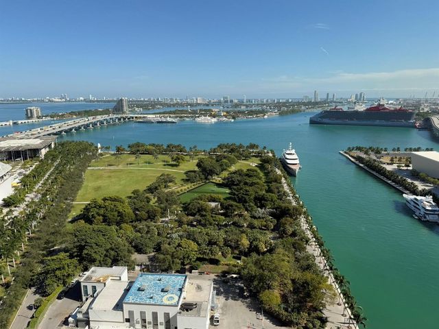 900 Biscayne Boulevard 2807, Miami, FL 33132