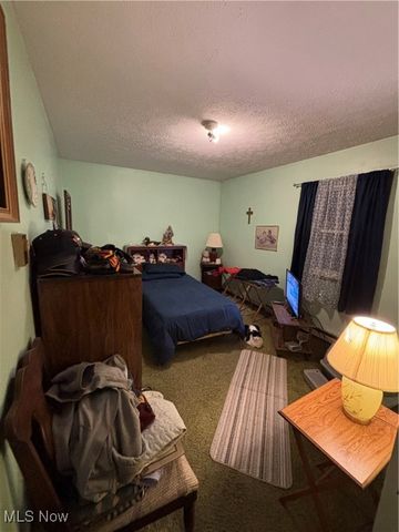 1403 Dorchester Drive, Madison, OH 44057