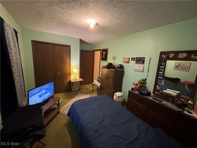 1403 Dorchester Drive, Madison, OH 44057