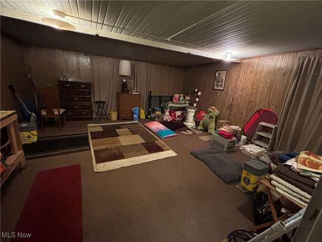 1403 Dorchester Drive, Madison, OH 44057