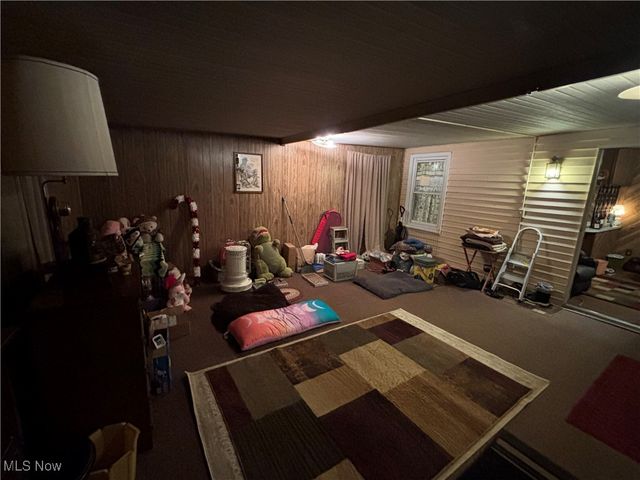 1403 Dorchester Drive, Madison, OH 44057