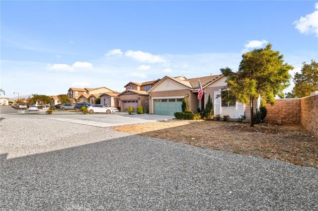 5448 La Bodega Way, Fontana, CA 92336
