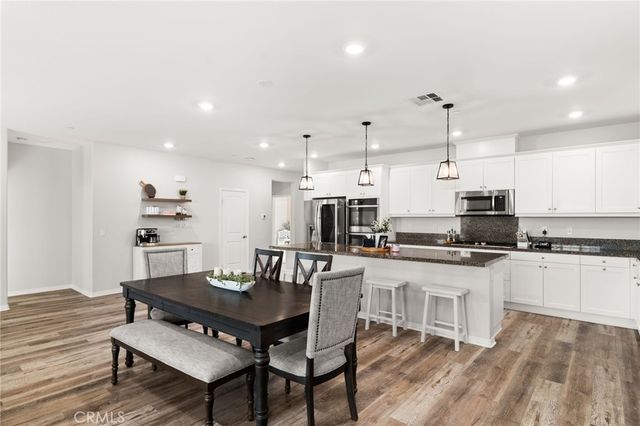 5448 La Bodega Way, Fontana, CA 92336