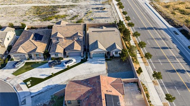 5448 La Bodega Way, Fontana, CA 92336