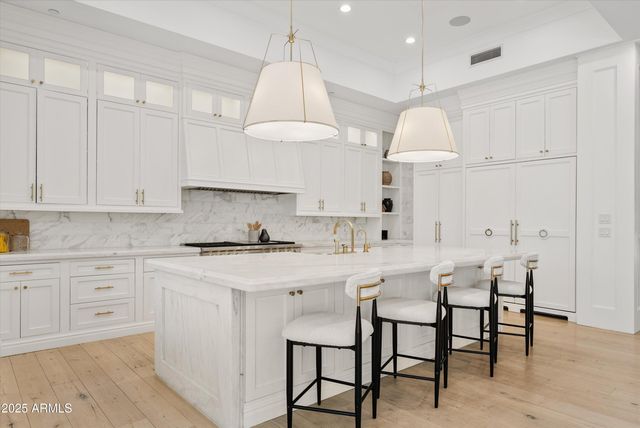 20521 E PECAN Lane, Queen Creek, AZ 85142