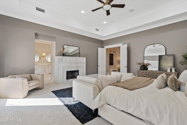 20521 E PECAN Lane, Queen Creek, AZ 85142