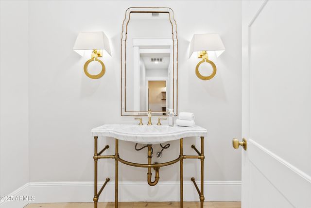 20521 E PECAN Lane, Queen Creek, AZ 85142