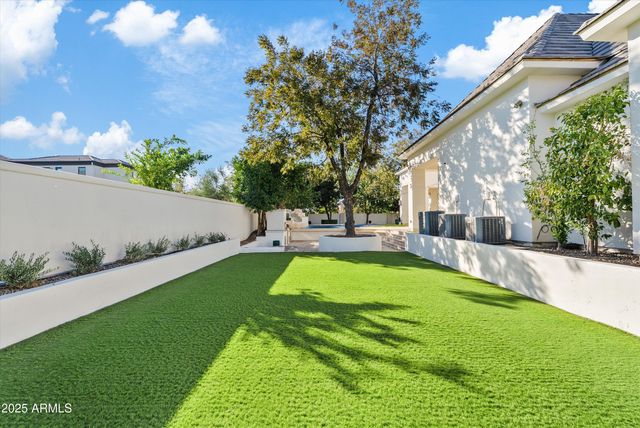 20521 E PECAN Lane, Queen Creek, AZ 85142