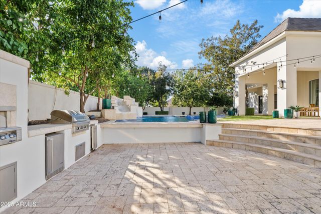 20521 E PECAN Lane, Queen Creek, AZ 85142