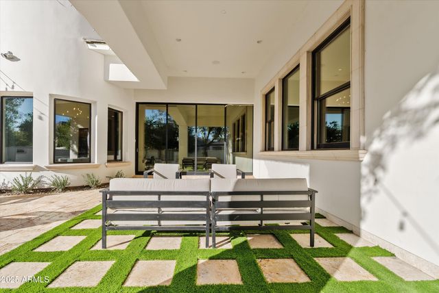 20521 E PECAN Lane, Queen Creek, AZ 85142