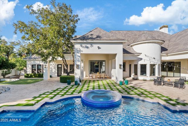 20521 E PECAN Lane, Queen Creek, AZ 85142