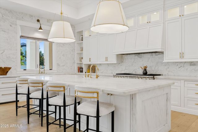 20521 E PECAN Lane, Queen Creek, AZ 85142