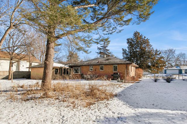 10004 Wentworth Avenue S, Bloomington, MN 55420