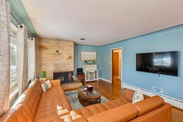 10004 Wentworth Avenue S, Bloomington, MN 55420