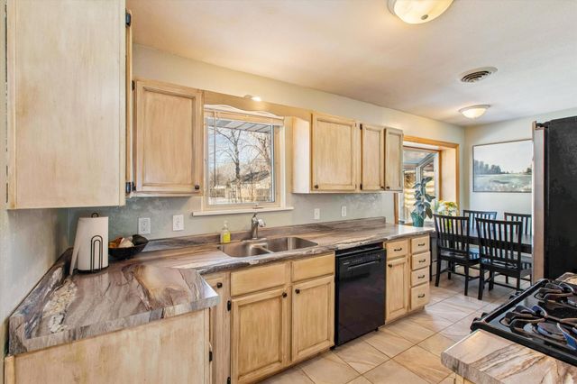 10004 Wentworth Avenue S, Bloomington, MN 55420