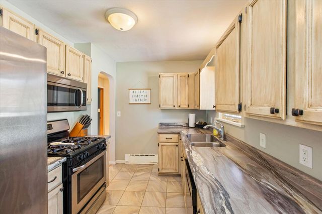 10004 Wentworth Avenue S, Bloomington, MN 55420