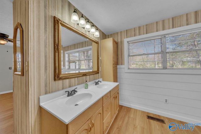 3702 NE Desoto Parkway NE, Fort Payne, AL 35967