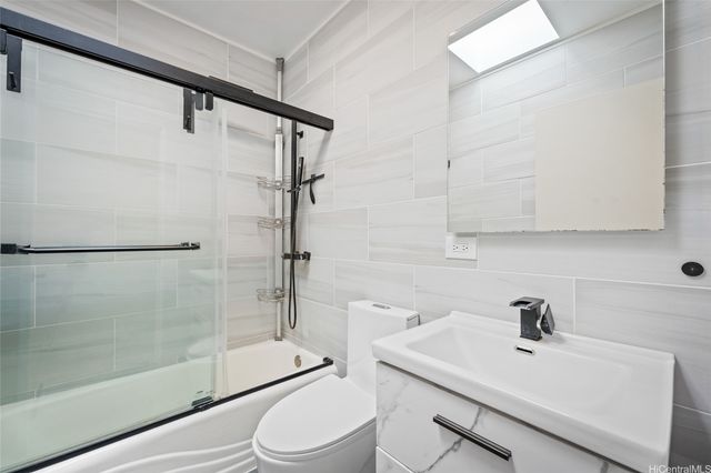 771 Akumu Street, Kailua, HI 96734