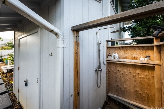 771 Akumu Street, Kailua, HI 96734