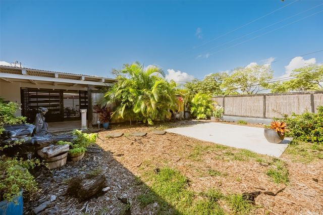 771 Akumu Street, Kailua, HI 96734