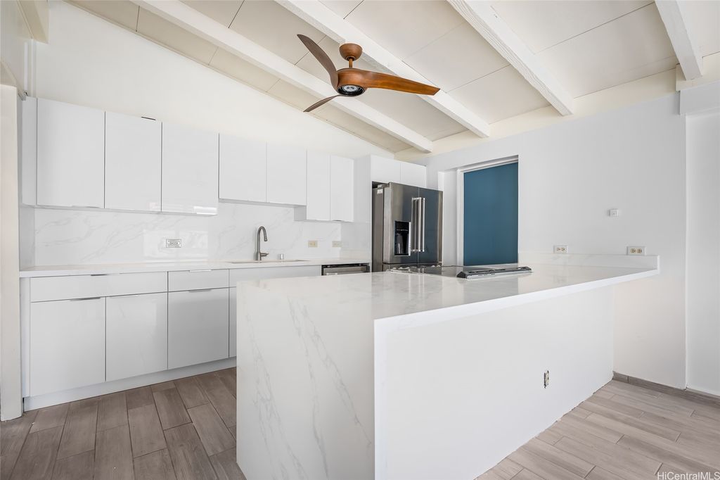 771 Akumu Street, Kailua, HI 96734