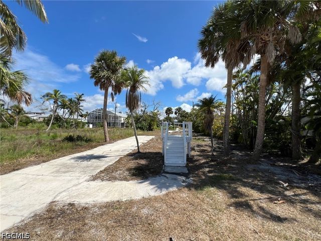 5851 Estero BLVD, Fort Myers Beach, FL 33931