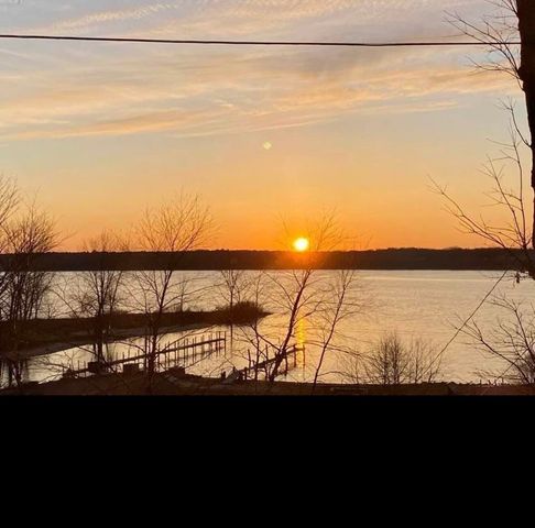 1624 Collier Drive W, Whitehall, MI 49461