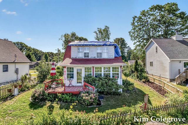 1624 Collier Drive W, Whitehall, MI 49461