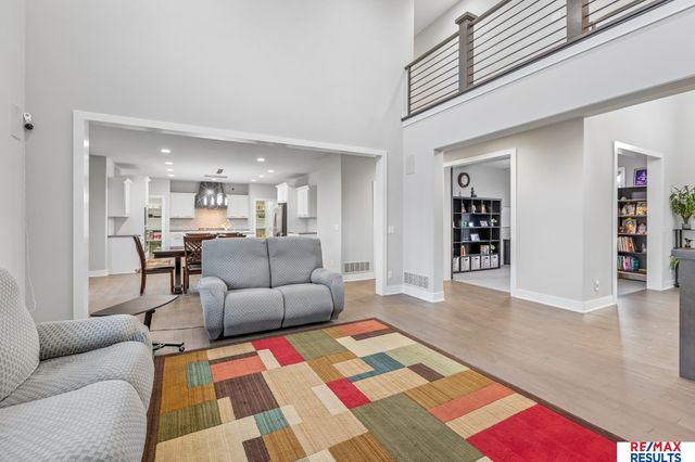 2027 S 211 Street, Elkhorn, NE 68022