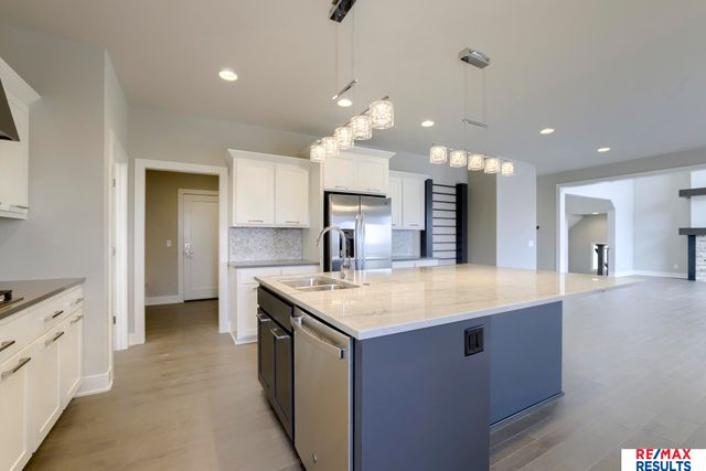 2027 S 211 Street, Elkhorn, NE 68022