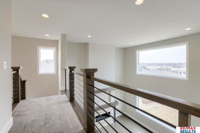 2027 S 211 Street, Elkhorn, NE 68022