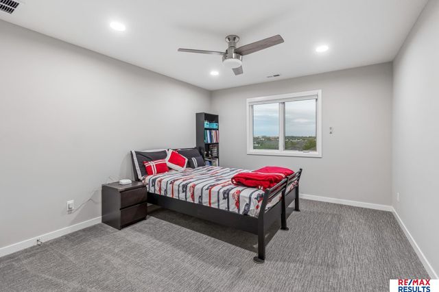 2027 S 211 Street, Elkhorn, NE 68022