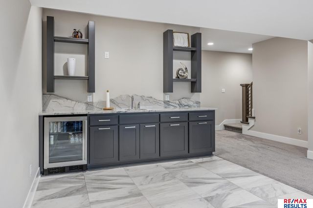 2027 S 211 Street, Elkhorn, NE 68022