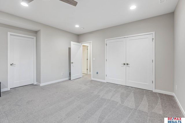 2027 S 211 Street, Elkhorn, NE 68022