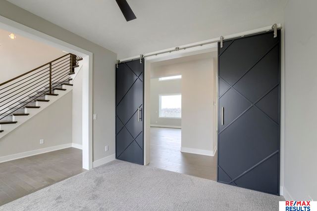 2027 S 211 Street, Elkhorn, NE 68022