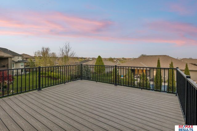 2027 S 211 Street, Elkhorn, NE 68022