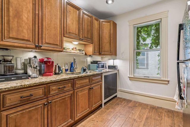 3605 Grand Avenue S, Minneapolis, MN 55409