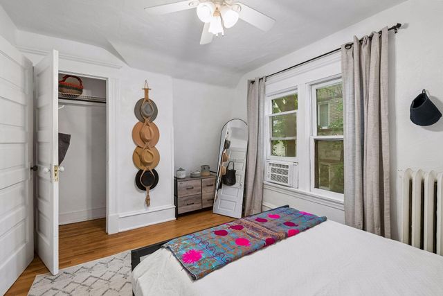 3605 Grand Avenue S, Minneapolis, MN 55409